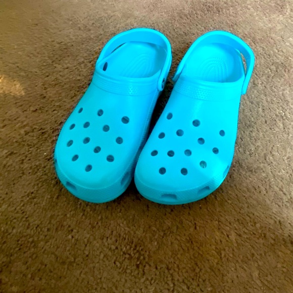 Crocs Women's Classic Clogs, Sz. 11 - Picture 2 of 6